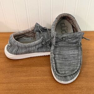 Boys Wally Hey Dude’s size US youth 5-6